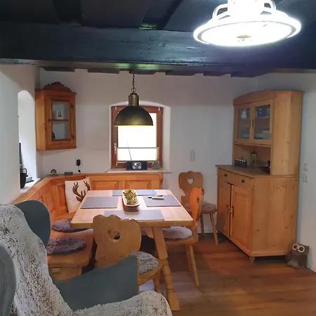 Haus Bachrauschen Holiday home Kirchanschoring